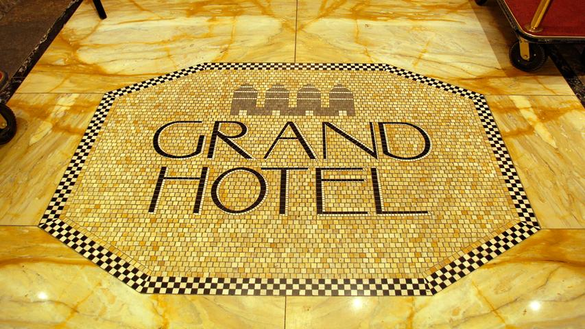 Hochherrschaftlich: Im Grand Hotel stiegen schon viele Prominente ab. In der großen Suite nächtigte zum Beispiel bereits der Dalai Lama.