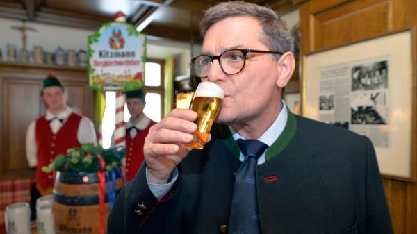 Oberbraumeister Hermann Nothhaft von der Kulmbacher Brauerei AG.