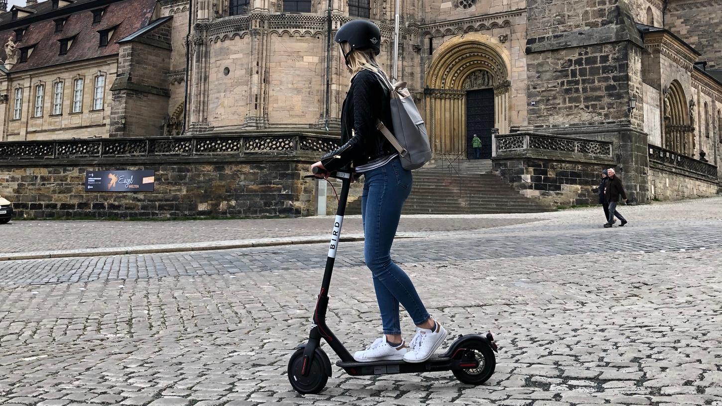 Kleine Steigungen im Straßenverkehr sind für den E-Scooter überhaupt kein Problem.