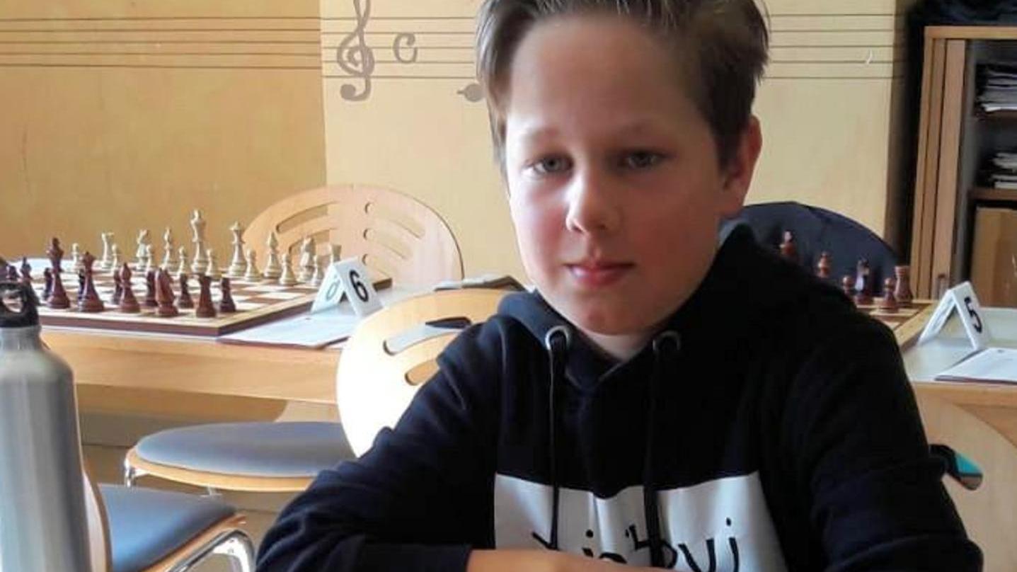 Schachclub Höchstadt: Zwölfjähriger mildert die Trauer
