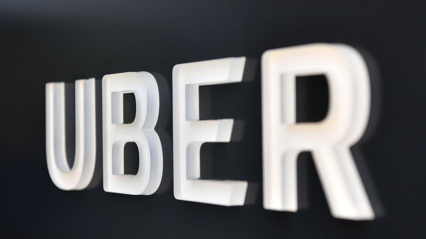 Bald Auch In Nurnberg Uber Startet In Hamburg Nurnberg Nordbayern De