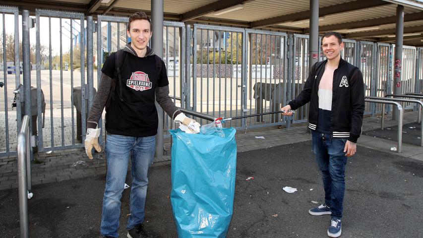 Club-Fans packen an: Behrens räumt am Max-Morlock-Stadion auf