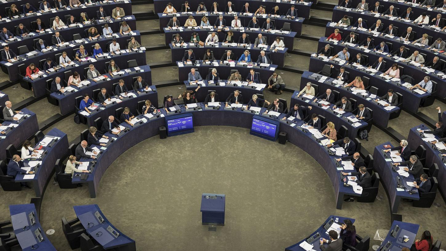 Die heftig umstrittene Reform des EU-Urheberrechts ist endgültig beschlossen. In einer letzten Abstimmung stimmten die EU-Staaten dem Vorhaben am Montag mehrheitlich zu.