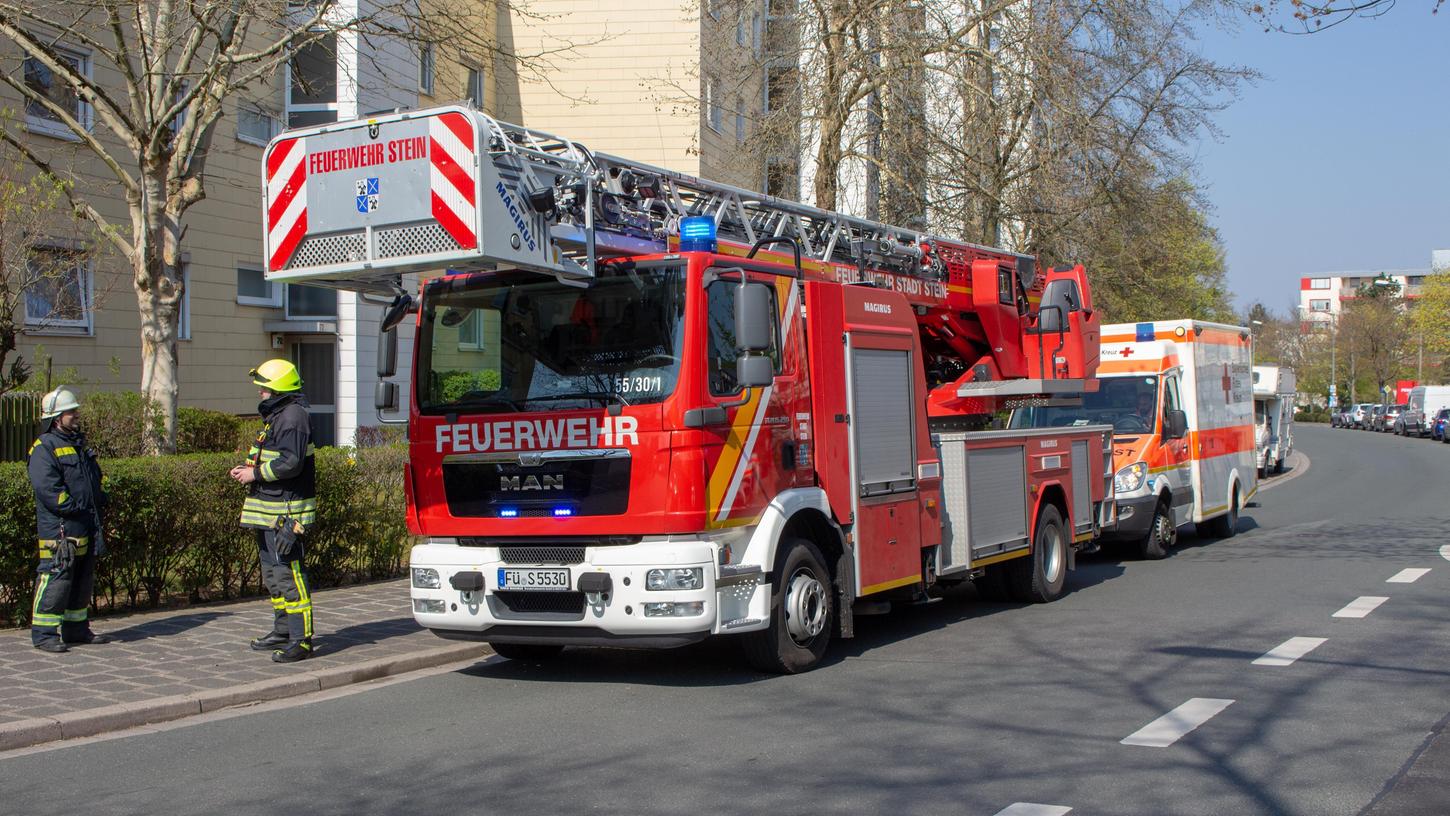 Am Montagvormittag rückte die Feuerwehr Stein in den Goethering aus, in einer Seniorenwohnanlage war Rauch gemeldet worden.