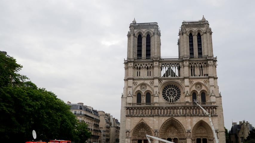 Ermittlungen wegen "unbeabsichtigter Zerstörung": Die Pariser Staatsanwaltschaft geht davon aus, das der verheerende Brand in der Kathedrale Notre-Dame auf einem Unfall beruht.