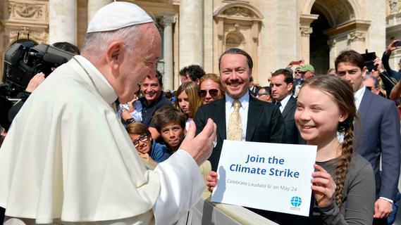 Smalltalk mit dem Papst: Greta Thunberg trifft auf Franziskus