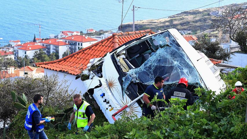 Auch diese Nachricht sorgte für Entsetzen: Auf der portugiesischen Atlantikinsel Madeira stürzte ein Reisebus in die Tiefe, mindestens 29 Menschen starben. Hier finden Sie unseren Live-Ticker vom 18. April 2019 zum Nachlesen.