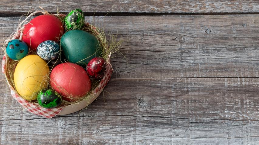 Huschke: "Es wäre schön, wenn es so wäre. Doch ich glaube eher, dass Ostern nach wie vor hinter Weihnachten verschwindet, obwohl es für mich mit der Auferstehung eigentlich das wichtigere Fest von den beiden ist. Ich erlebe aber in der Öffentlichkeit, dass Ostern eher das ganz große Urlaubsfest ist, weniger das Fest der Geschenke."