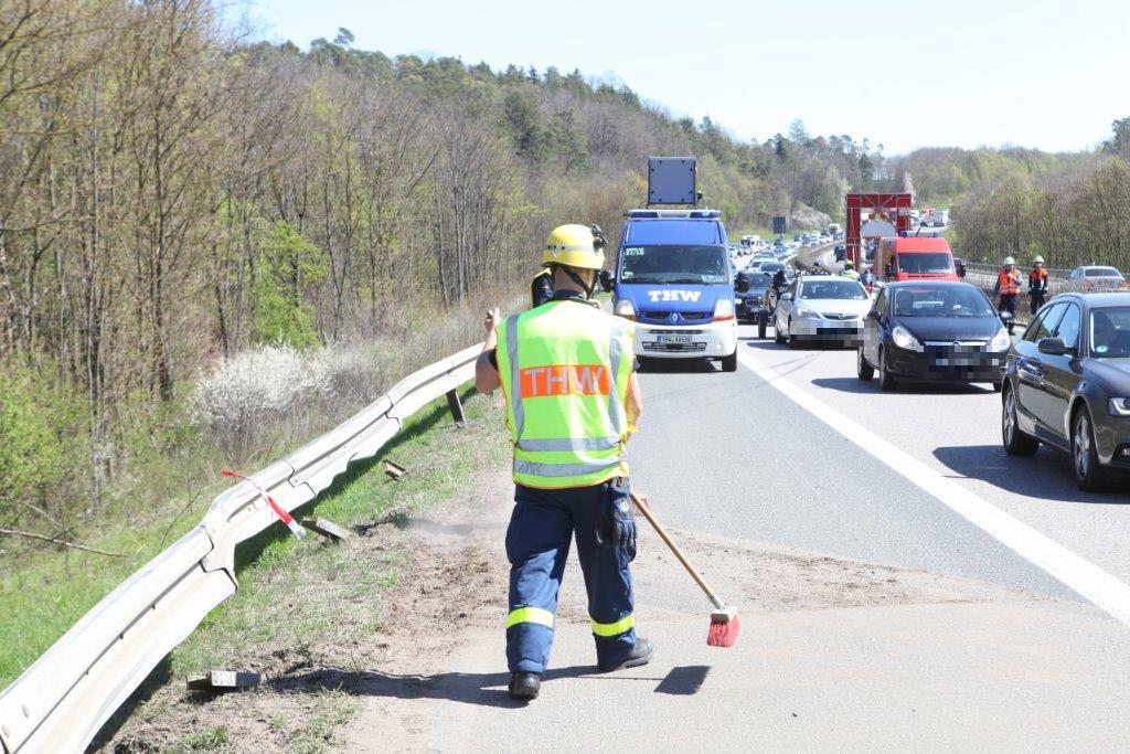 Doppel-Unfall Auf A6: Autobahn Bei Ansbach War Gesperrt | Nordbayern