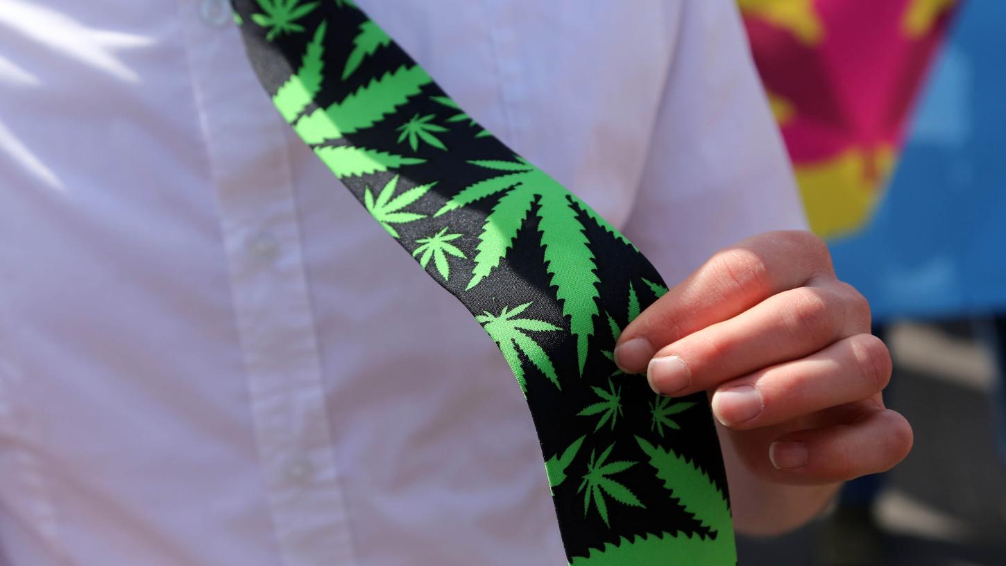 Studie schätzt den gesamten Cannabis-Markt auf über 340 Millarden USD