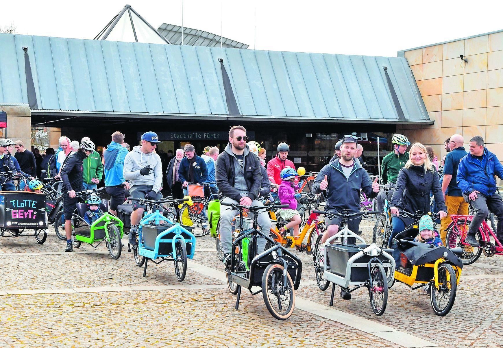 Bei der Radmesse 2017 sorgte ein Lastenradtreffen für Aufsehen – mit dabei war auch das Leihrad, das man bei Velomondial kostenlos ausleihen kann (nicht im Bild).