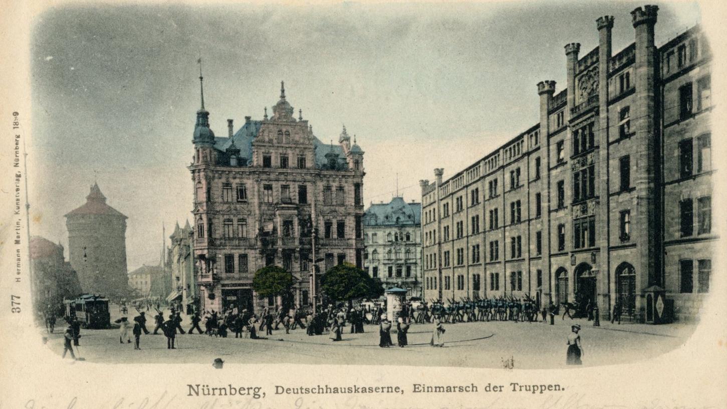 Altstadt ohne „alt“: 1899 war im Westen des Jakobsplatzes nur noch wenig von „des Reiches Schatzkästlein“ zu erkennen.