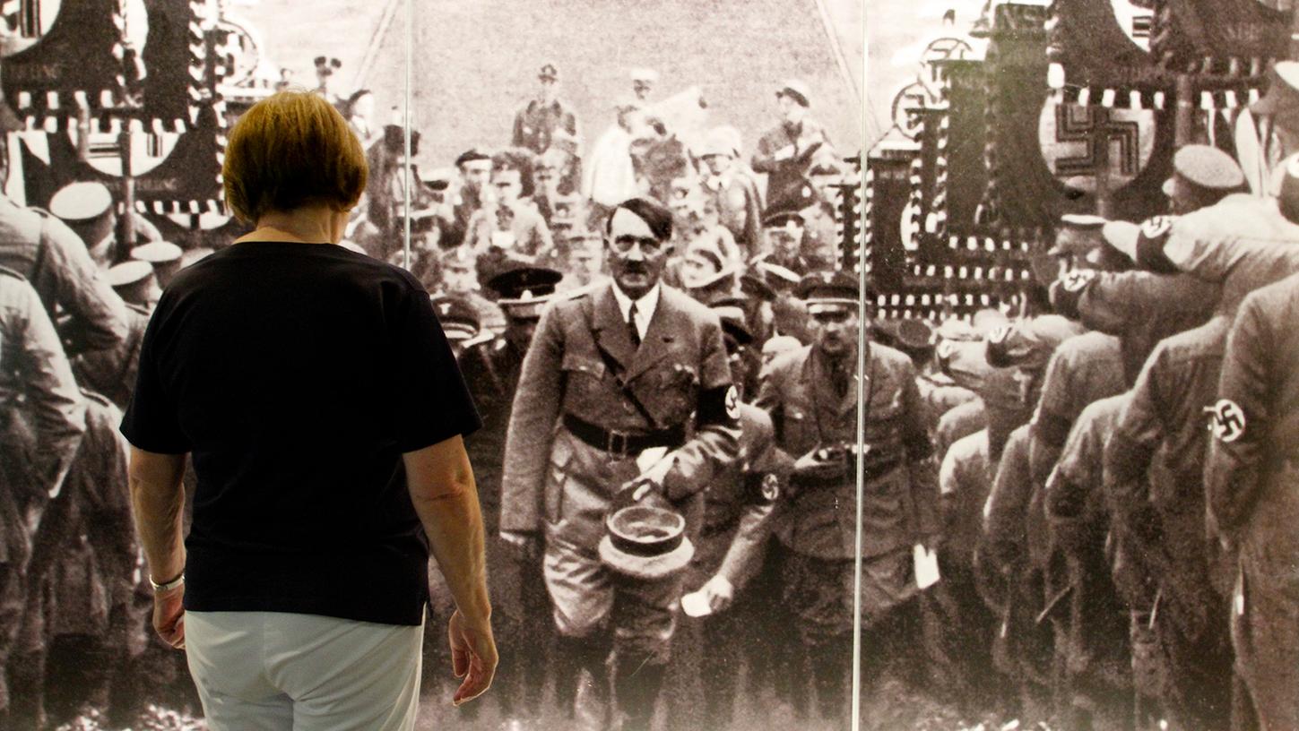 Was die Deutschen nach Ansicht der Nationalsozialisten lesen sollten, veranschaulichte vor einigen Jahren die Ausstellung „WortGewalt“ im Nürnberger Dokumentationszentrum Reichsparteitagsgelände.