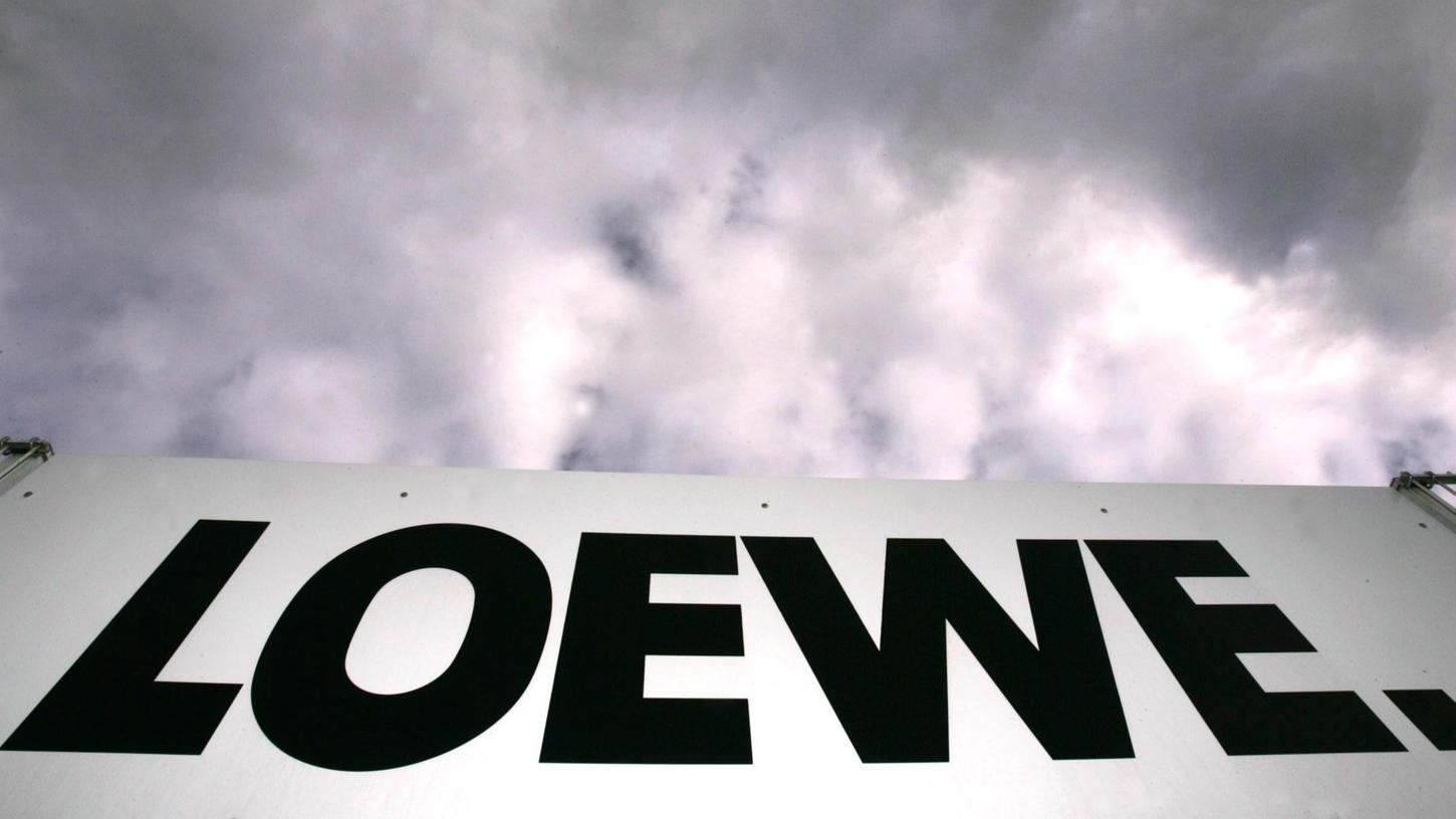 Der TV-Hersteller Loewe kämpft erneut ums Überleben. Ein Insolvenzverfahren in Eigenverwaltung soll das Unternehmen retten.