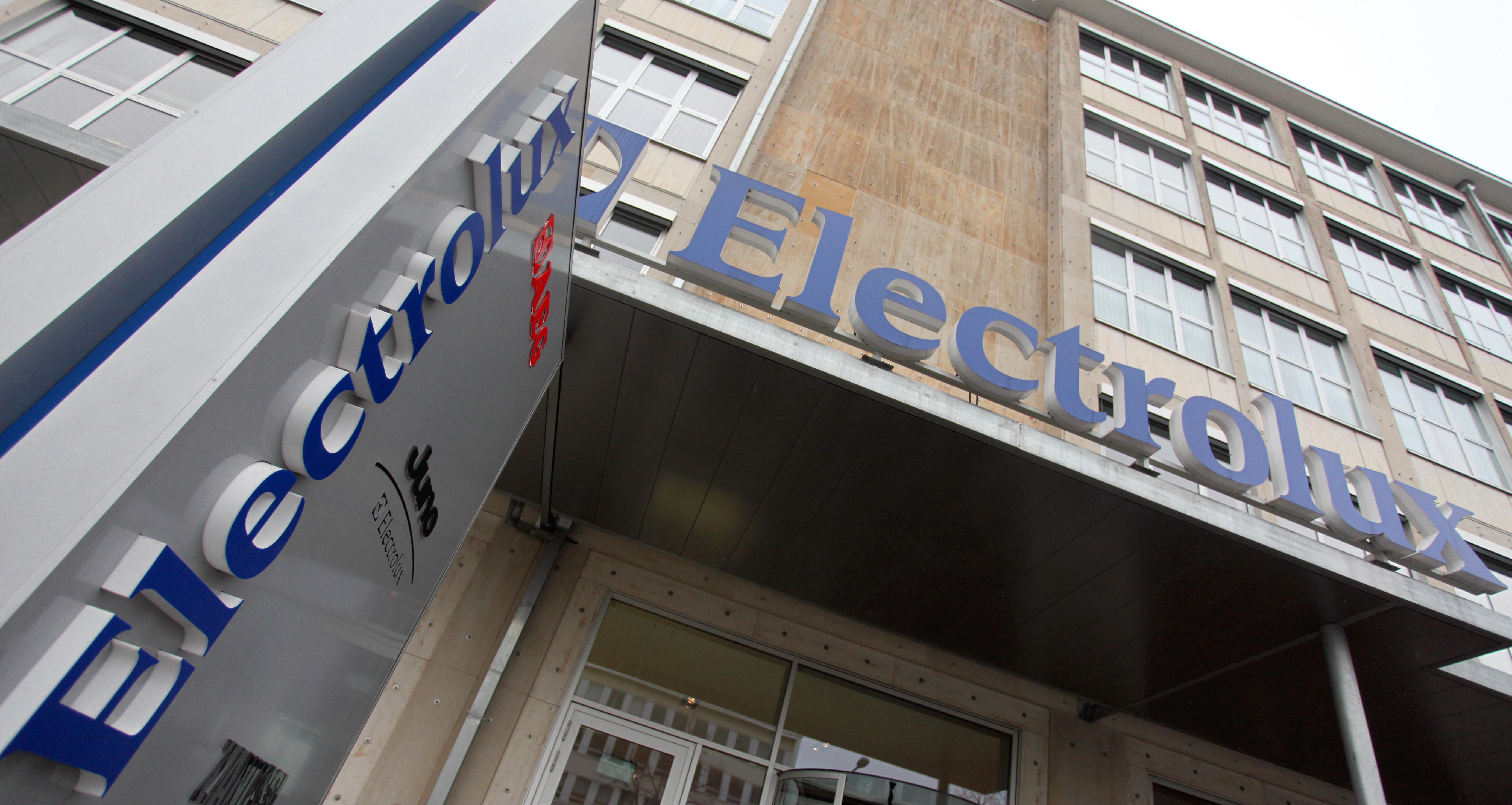 Rang 15 unter den Nürnberger Arbeitgebern: Die Electrolux-Hausgeräte GmbH des schwedischen Konzerns Electrolux hat ihren Sitz in Nürnberg. Sie zählt nach dem jüngsten Ranking der IHK Nürnberg 1474 Mitarbeiter.