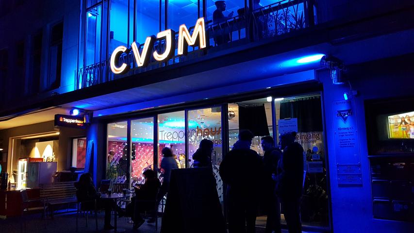 Ein Anziehungspunkt für viele Besucher war traditionell auch wieder der CVJM Nürnberg am Kornmarkt 6.