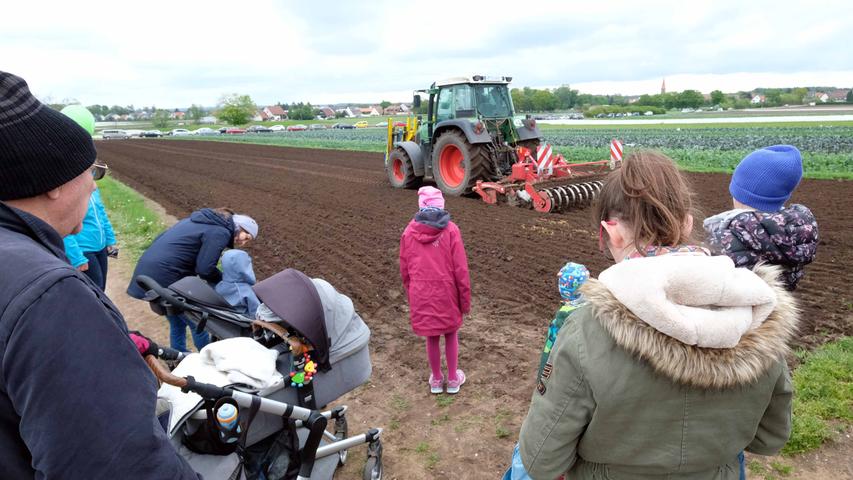Hüpfburg, Gemüse und Traktoren: Tag der offenen Tür im Knoblauchsland