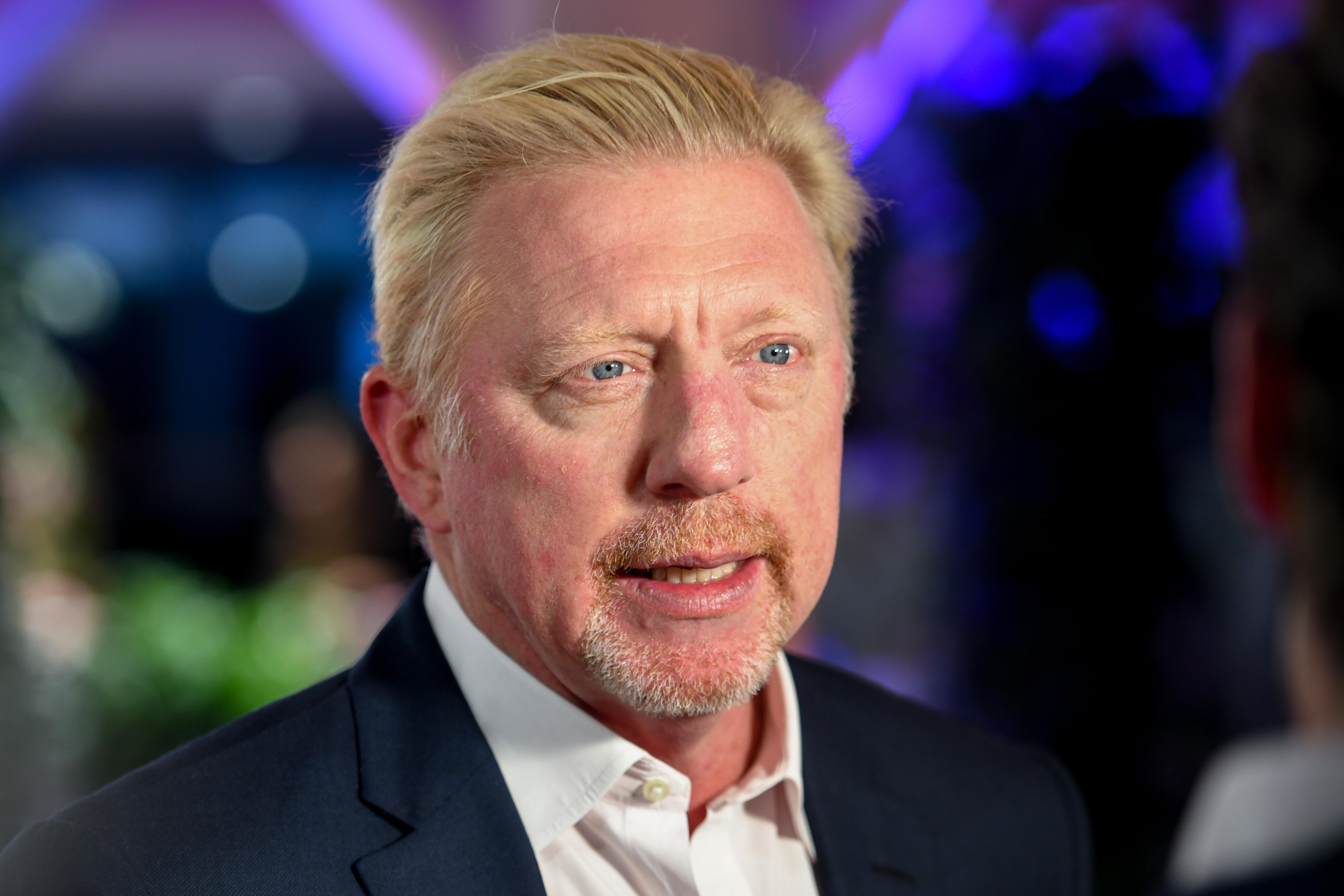 Mit 16 die Schule verlassen, mit 17 Wimbledon-Sieger und Millionär – wenn alle Abbrecher eine solche Karriere hinlegen würden, gäbe es wohl deutlich mehrere von ihnen. Danach nahm das Leben des ehemaligen Tennisprofis allerdings mehre scharfe Wendungen, auf Erfolge folgten Skandale, ein Urteil wegen Steuerhinterziehung, dann wieder eine erfolgreiche Trainertätigkeit. Ob ein Abitur das Auf und Ab seiner Karriere verhindert hätte? Eher unwahrscheinlich.