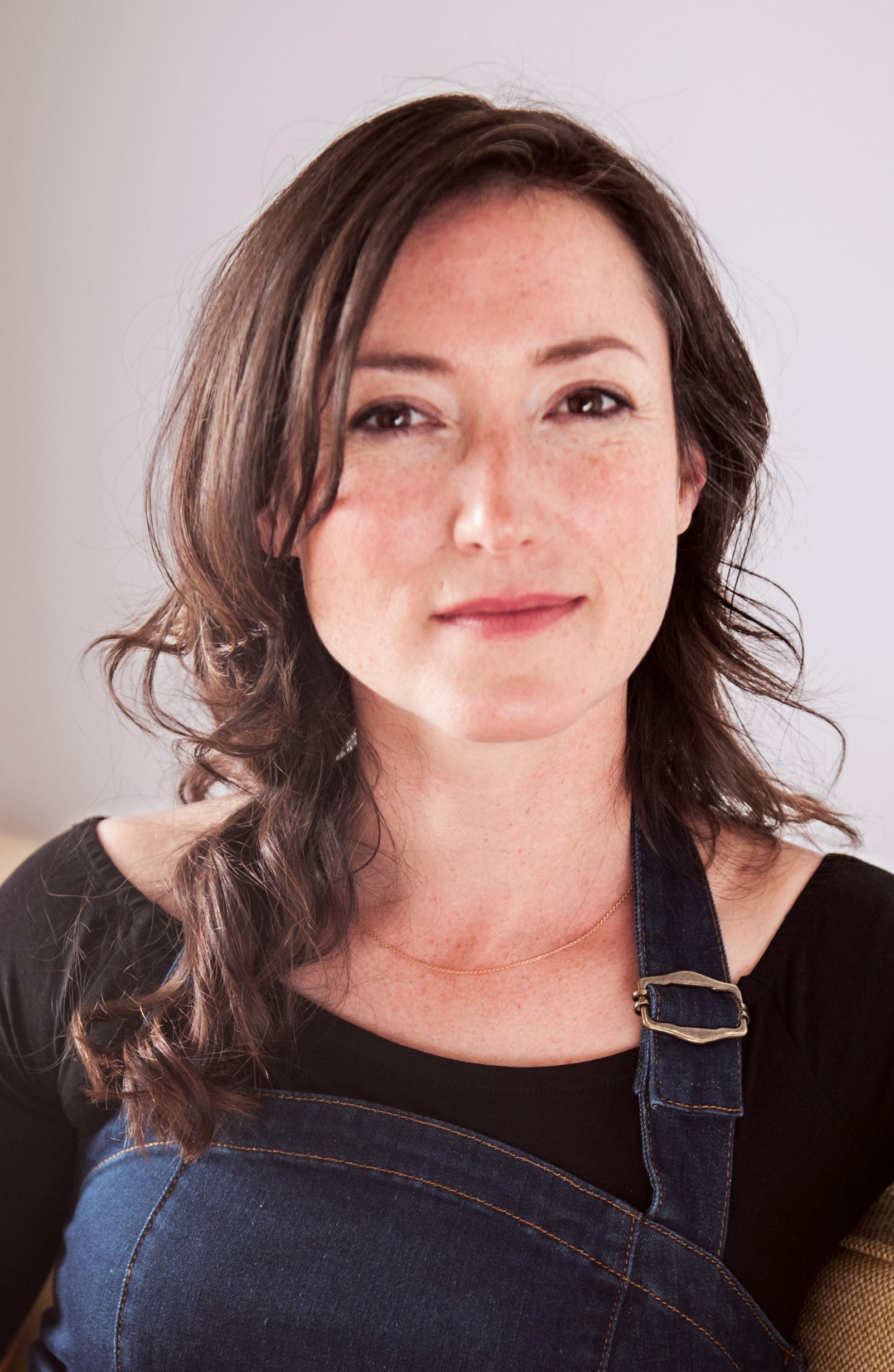 Mit "Feuchtgebiete" gelang ihr der Durchbruch als Autorin, an der Schule lief es dagegen nicht so rund: Schriftstellerin Charlotte hat das Gymnasium nach der elften Klasse verlassen.