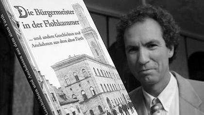 «Unterhaltsam und amüsant», verspricht der Buchdeckel. Alexander Mayer und sein Werk mit Anekdoten aus der Stadtgeschichte. «Unterhaltsam und amüsant», verspricht der Buchdeckel. Alexander Mayer und sein Werk mit Anekdoten aus der Stadtgeschichte.