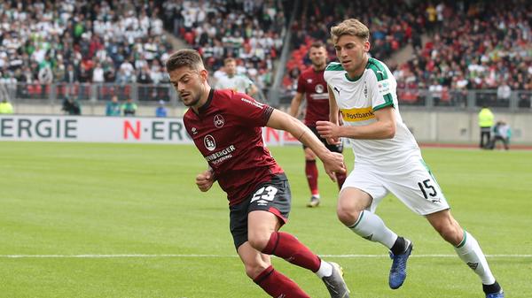 Agierte defensiv meist clever und zeigte nach vorne auch Spielwitz. Nur Zählbares kam nicht dabei heraus Redaktion: 4 | kicker: 4 | User: 4,6 (346 Stimmen)