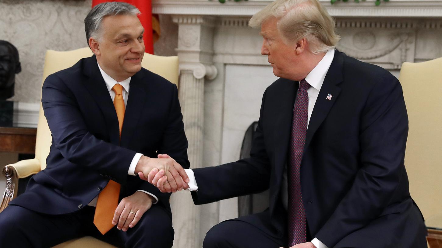 Zwei, die sich offenkundig verstehen: US-Präsident Donald Trump (rechts) und Ungarns Ministerpräsident Viktor Orban.