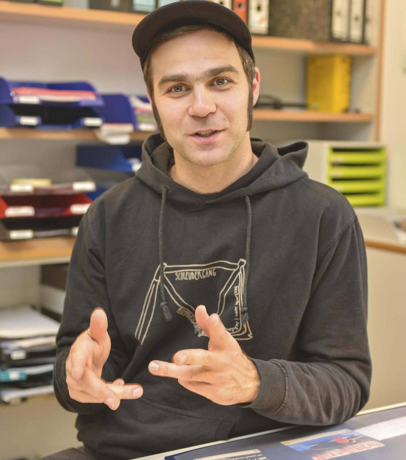 Gute Fee Ist In Roth Noch Etwas Flugellahm Roth Nordbayern De