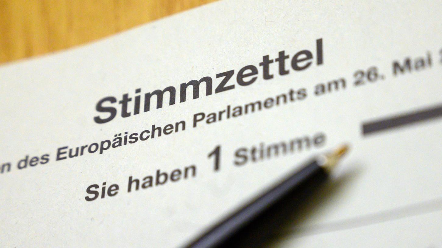 Der Stimmzettel zur EU-Wahl ist nur gültig, wenn der Wähler ein Kreuz gemacht hat. In Nürnberg sind 342.691 Personen wahlberechtigt.