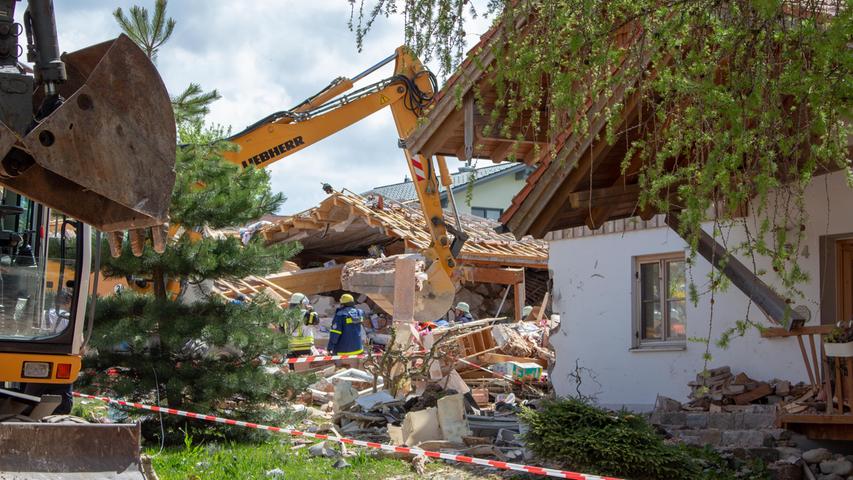 Haus im Allgäu explodiert: Retter finden Kinderleiche