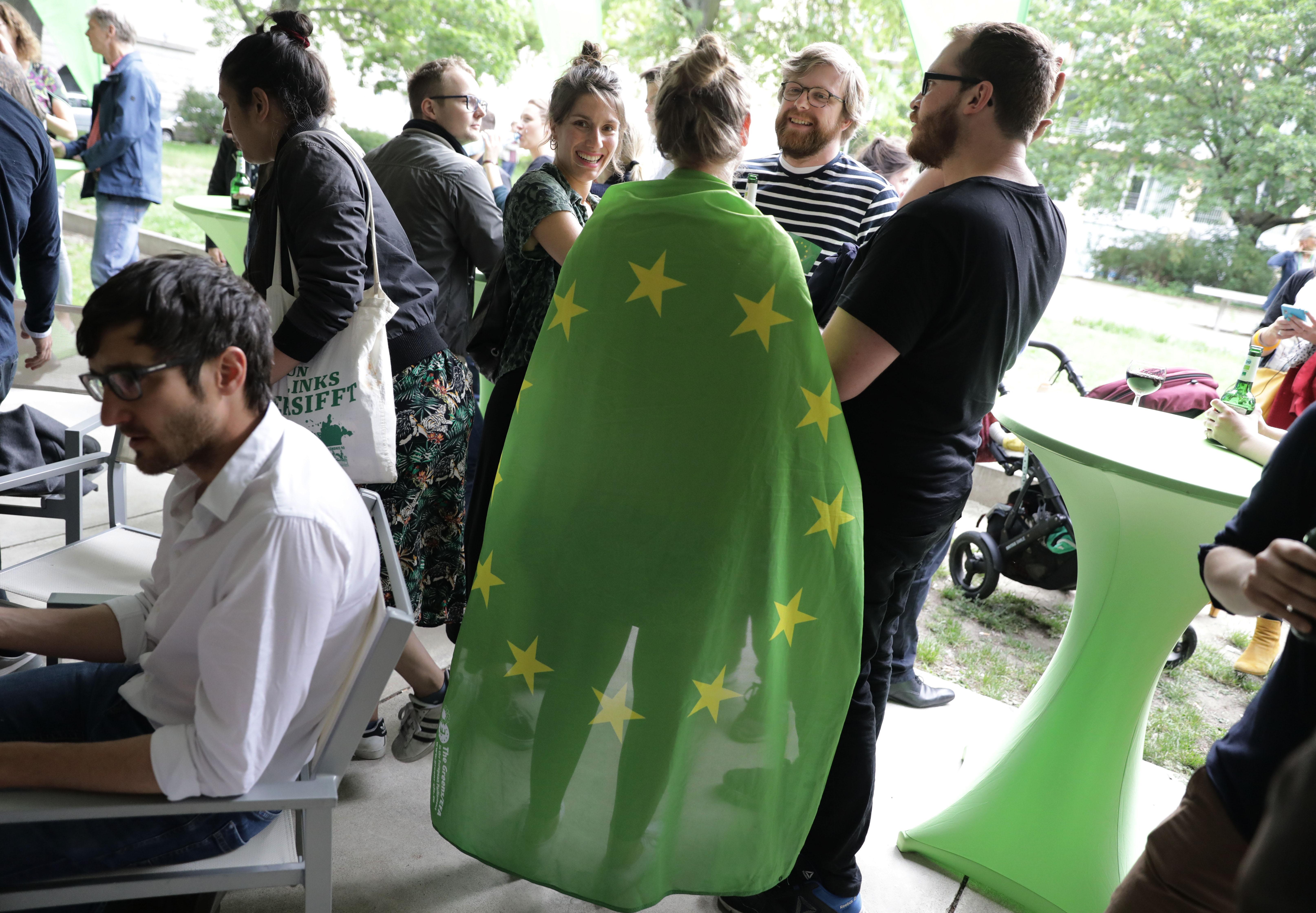 Ganz stark waren bei der Europawahl die Grünen: In München erreichten sie 31,3 Prozent der Stimmen. Auch in der Stadt Erlangen (28,9 Prozent) und in der Stadt Bamberg (23,6 Prozent) fuhr die Partei hohe Zahlen ein.