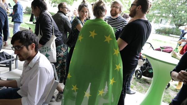 Ganz stark waren bei der Europawahl die Grünen: In München erreichten sie 31,3 Prozent der Stimmen. Auch in der Stadt Erlangen (28,9 Prozent) und in der Stadt Bamberg (23,6 Prozent) fuhr die Partei hohe Zahlen ein.