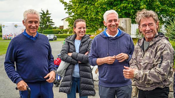 Peter Maffay, der nach eigenem Bekunden noch nie zuvor Golf gespielt hat, war der Mittelpunkt beim Benefiz-Golfturnier auf dem Golfplatz Herzogenaurach.