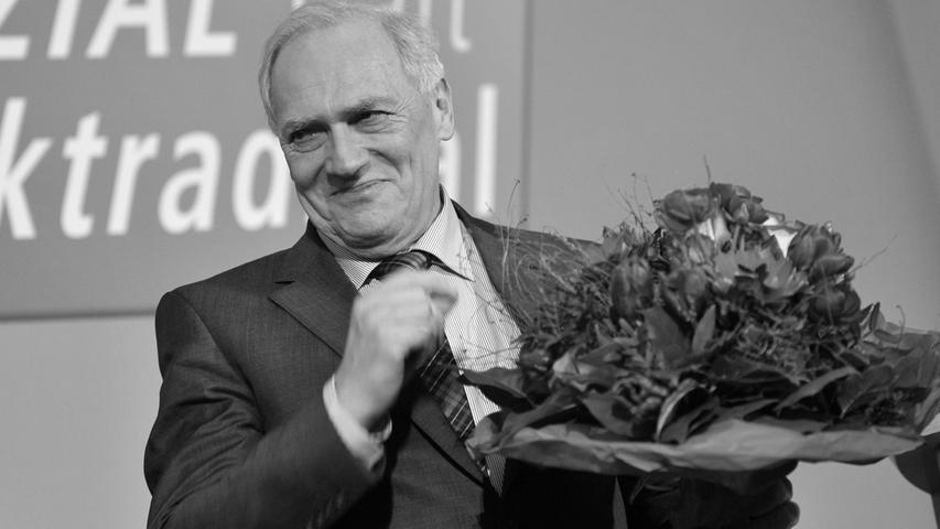 Der langjährige bayerische DGB-Vorsitzende und SPD-Politiker Fritz Schösser ist am 28. Mai gestorben. Er wurde 71 Jahre alt.