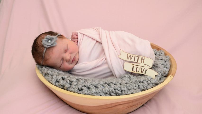 Geht's noch niedlicher? Baby Meryem Demirel ist am 11. Mai mit 3850 Gramm auf die Welt gekommen. Hirschaid kann sich freuen!
