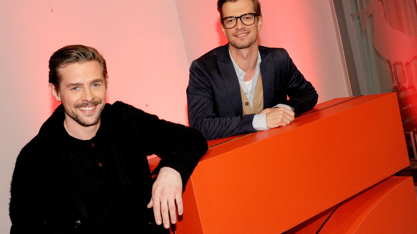 Klaas Heufer-Umlauf (links) und Joko Winterscheidt nutzten die 15 Fernsehminuten auf beeindruckende Art und Weise aus. Klaas Heufer-Umlauf (links) und Joko Winterscheidt nutzten die 15 Fernsehminuten auf beeindruckende Art und Weise aus.