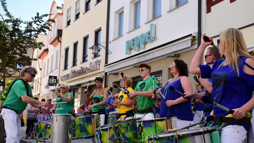 Hüpfburg, Bier und Live-Musik: So war die Eröffnung des Stadtfests Forchheim