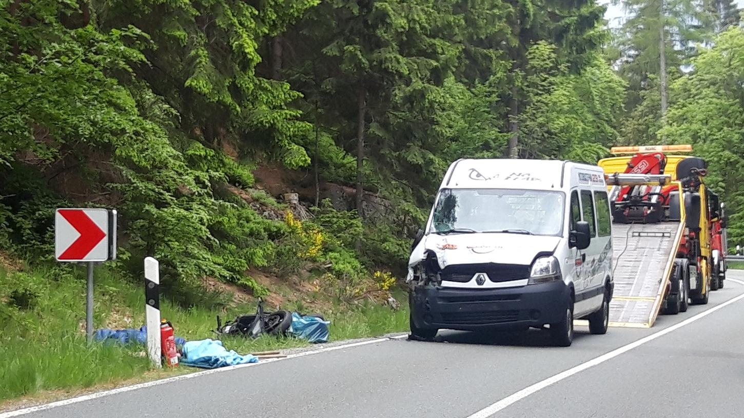 Schwerer Unfall in Oberfranken: Motorradfahrer stirbt