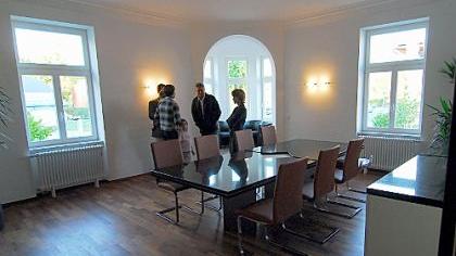 Aus Ruinen auferstanden: Hornschuchvilla zog Tausende an Aus Ruinen auferstanden: Hornschuchvilla zog Tausende an