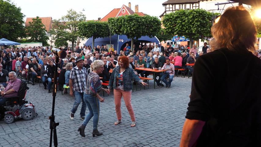 Forchheim genießt den Frühsommer am Stadtfest-Freitag