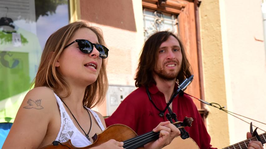 Sengende Sonne und viel Musik: So war das Forchheimer Stadtfest am Samstag