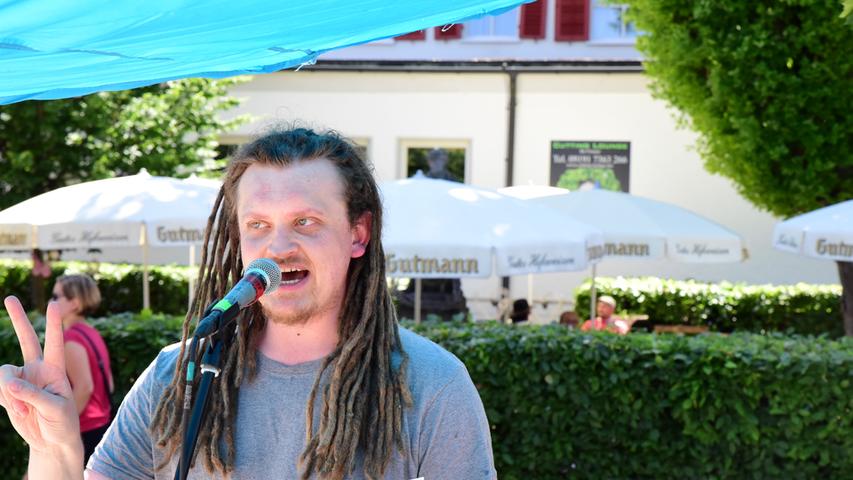 Schminke und Poetry Slams: Der Sonntag beim Forchheimer Stadtfest