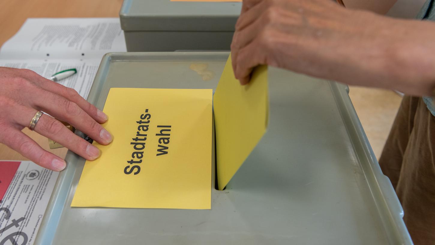 Etwa 10.000 Hersbrucker dürfen bei der Kommunalwahl ihre Stimme abgeben.
