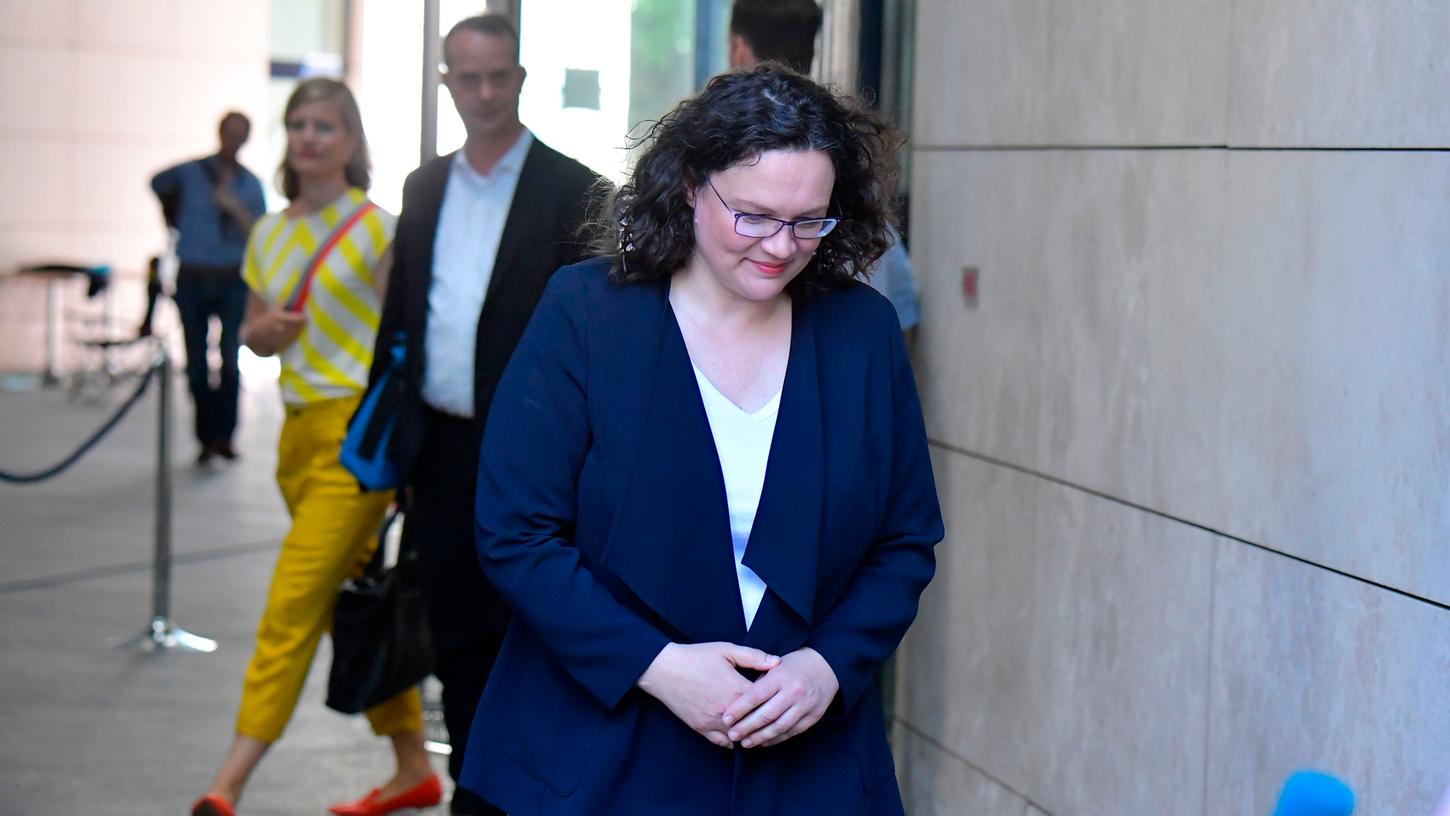 Kaum Rückhalt, ein rauer Ton: Den Umgang mit der zurückgetretenen SPD-Vorsitzenden Andreas Nahles empfindet Psychologe Stephan Grünewald als typisch für die Partei. Kaum Rückhalt, ein rauer Ton: Den Umgang mit der zurückgetretenen SPD-Vorsitzenden Andreas Nahles empfindet Psychologe Stephan Grünewald als typisch für die Partei.