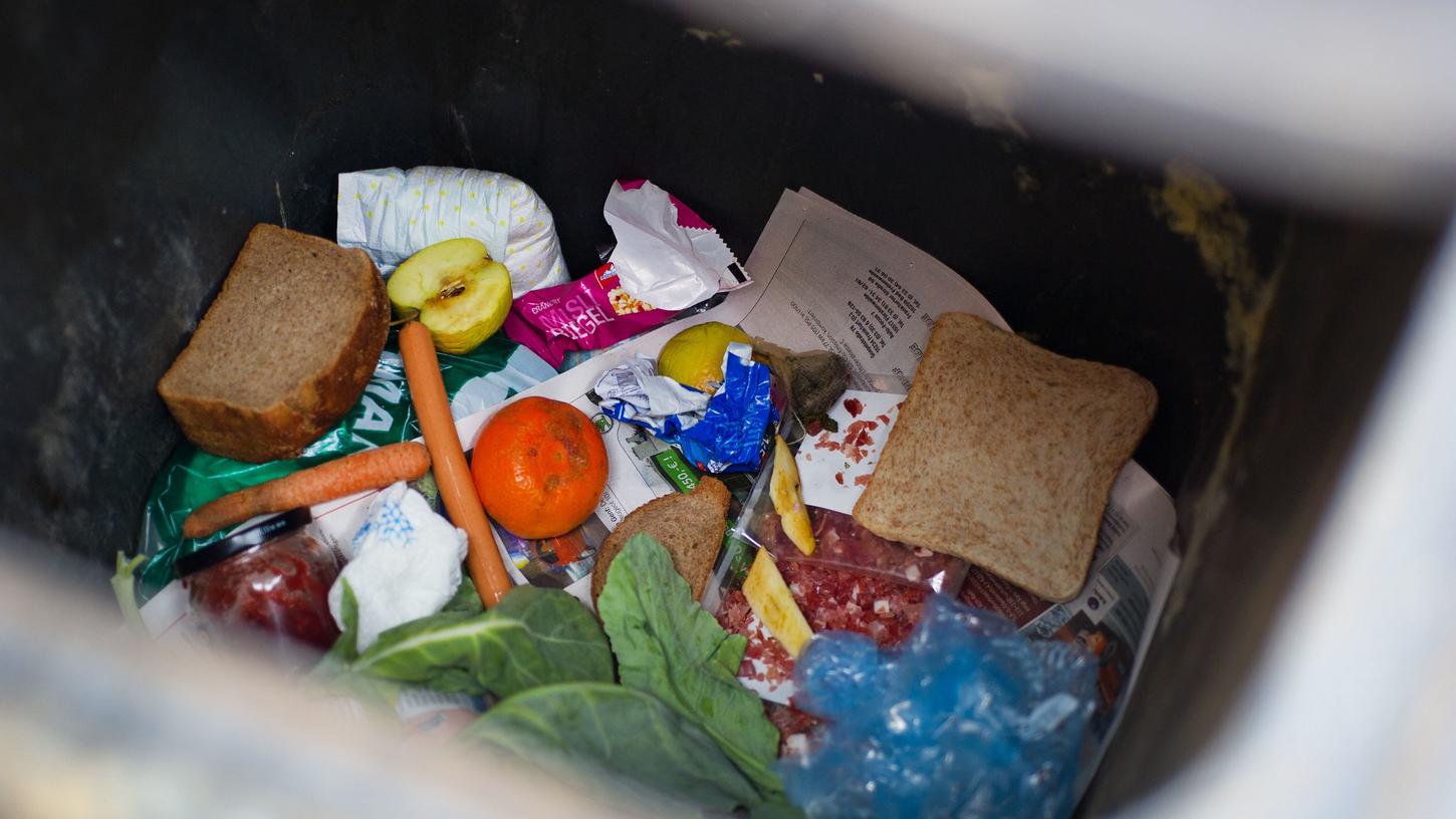 Die Justizminister der Länder haben die Entnahme von Lebensmitteln aus Müllbehältern nicht legalisiert.