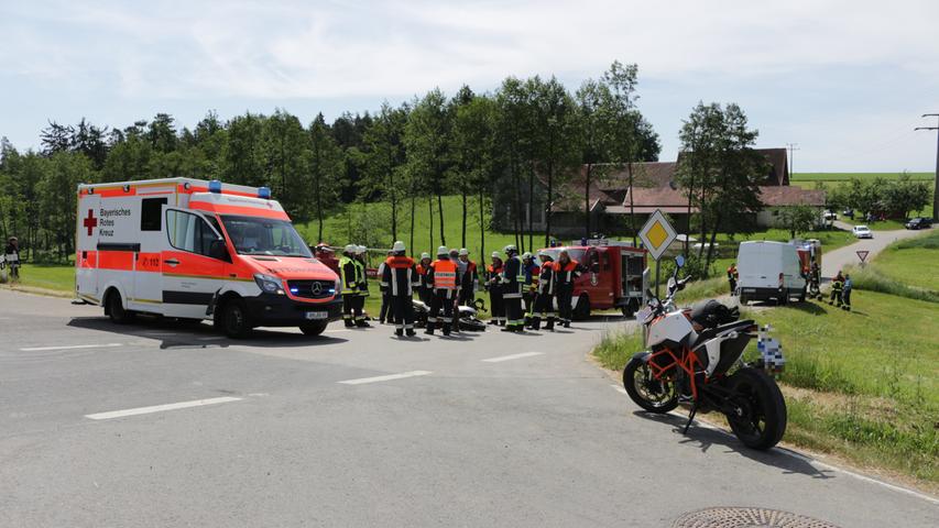 Motorradfahrer übersieht Kleintransporter: Kollision in der Oberpfalz