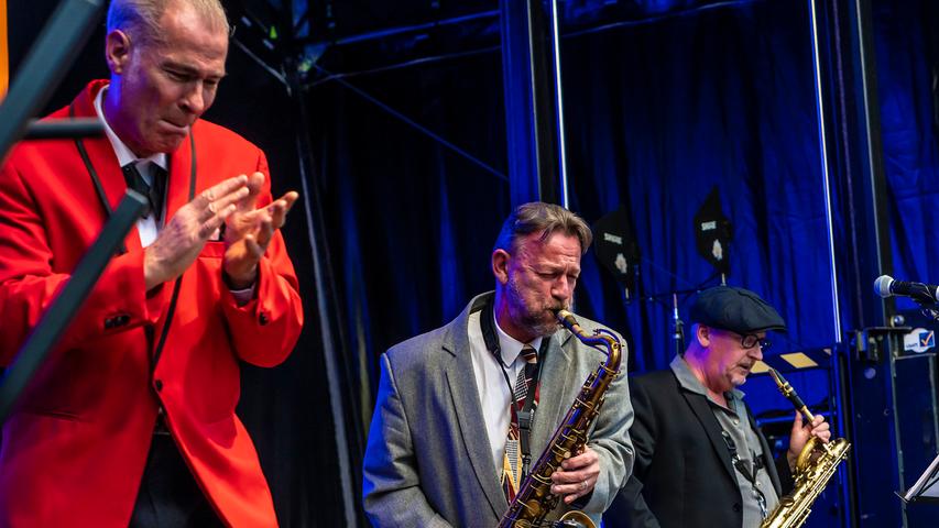Bluesrock und Nieselregen: Furioser Konzert-Endspurt beim New Orleans Festival