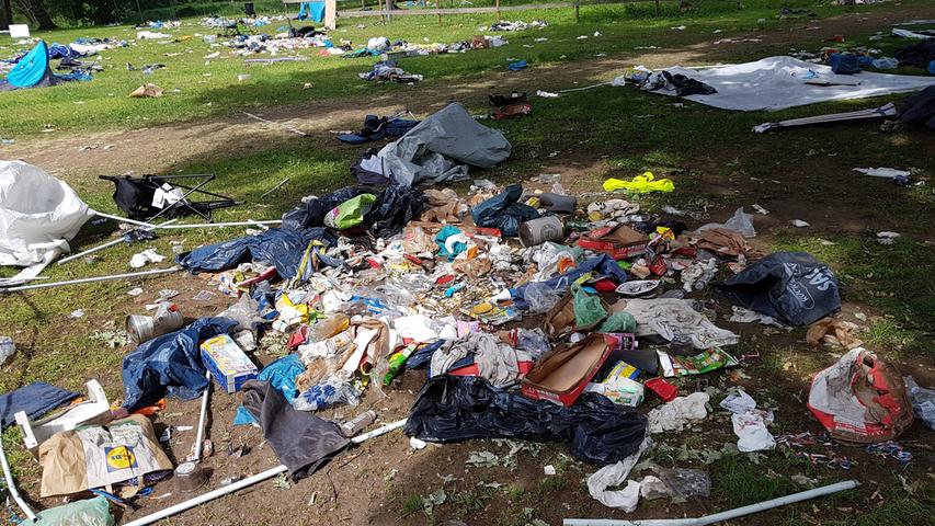 Abfallberge am Dutzendteich: Rock im Park-Gelände immer noch zugemüllt
