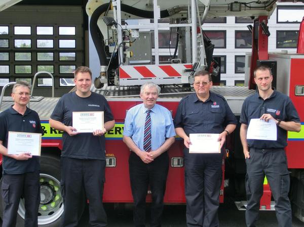Feuerwehr-Kollegen in Castlebar unterstützt