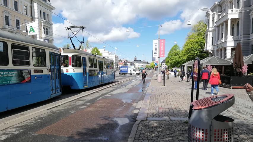 Die Straßenbahnen Göteborgs sind schon etwas älter - aber sehr beliebt für Stadtrundfahrten.