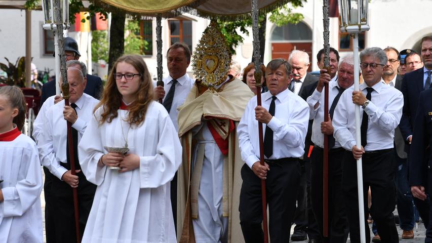 Prozession an Fronleichnam in Neumarkt 2019